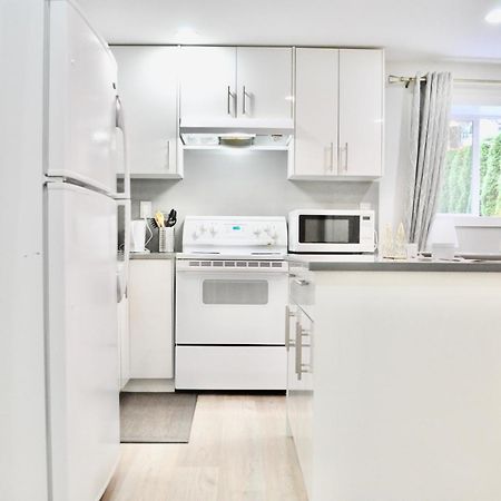 Stylish 1 Bedroom Suite In North Vancouver 10 Mins Ski Exterior foto
